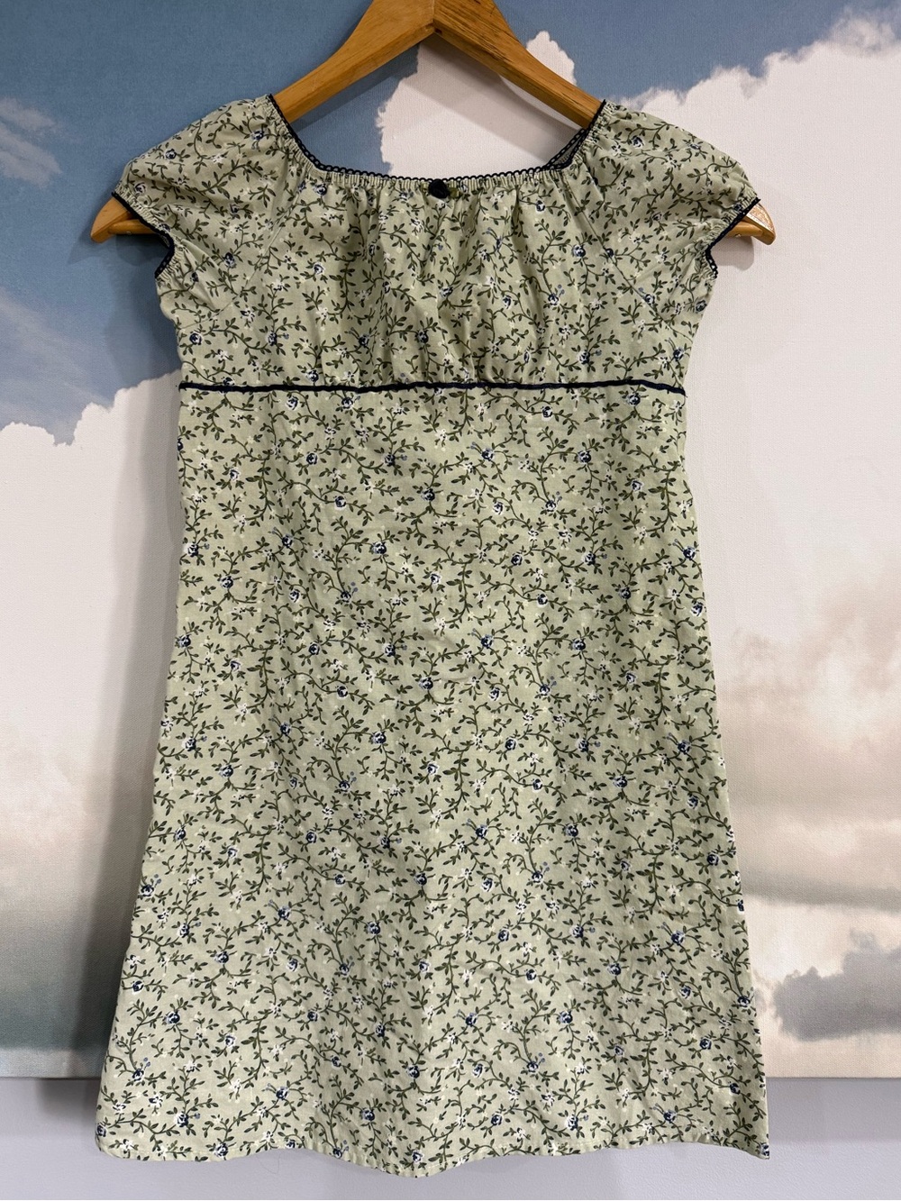 Vintage Light Green Floral Cap Sleeve Dress